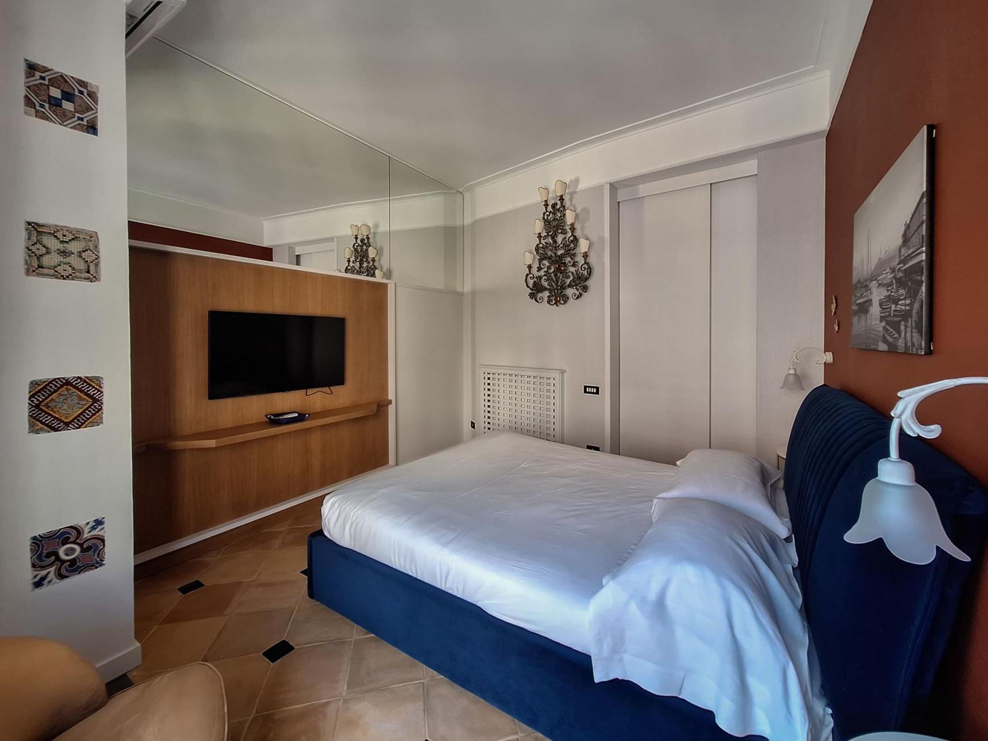 Butterfly Panoramic Apartment เนเปิลส์ ภายนอก รูปภาพ